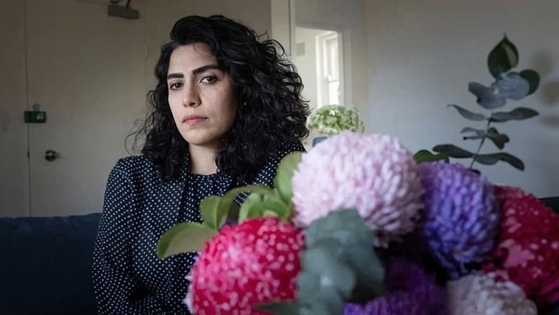 Proibição de turistas iranianos não condiz com valores australianos de Hedieh