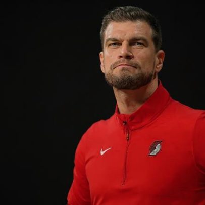 Tiago Splitter vence pela primeira vez como técnico nos Playoffs da NBA
