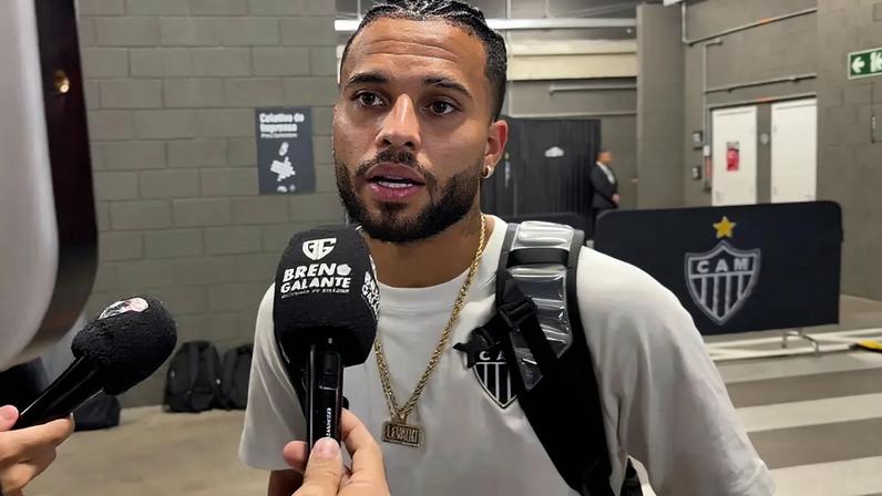 Alexsander, volante do Atlético-MG, fala sobre condição física