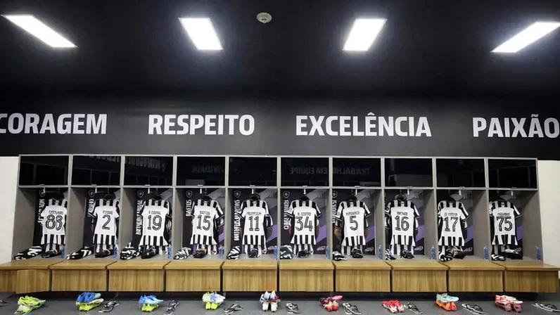 Vestiário do Botafogo antes da partida contra o Mirassol (Foto: Vitor Silva/Botafogo)