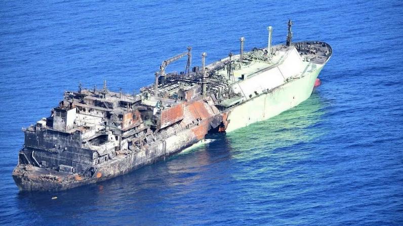 Tempestade impede Líbia de controlar navio russo à deriva após ataque com drones