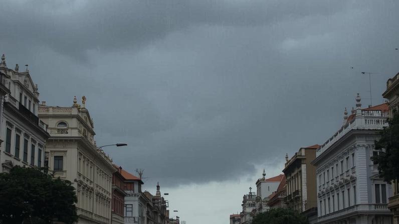 ZCIT e umidade marítima mantêm alerta de temporais no Nordeste