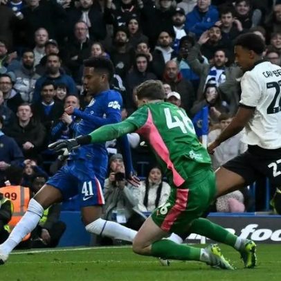 Europeus reagem a prêmio de Estevão em goleada do Chelsea