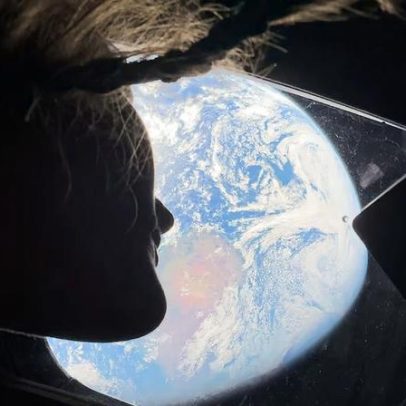 Artemis II leva astronautas ao ponto mais próximo da Lua em 50 anos