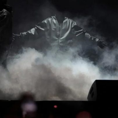 Pepsi encerra patrocínio sem fio após Starmer condenar festival por Kanye West