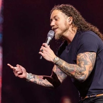 Nova estrela da música cristã comenta política e religião