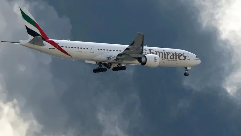 Zarif busca reset bilateral com EUA que o Golfo não aceita