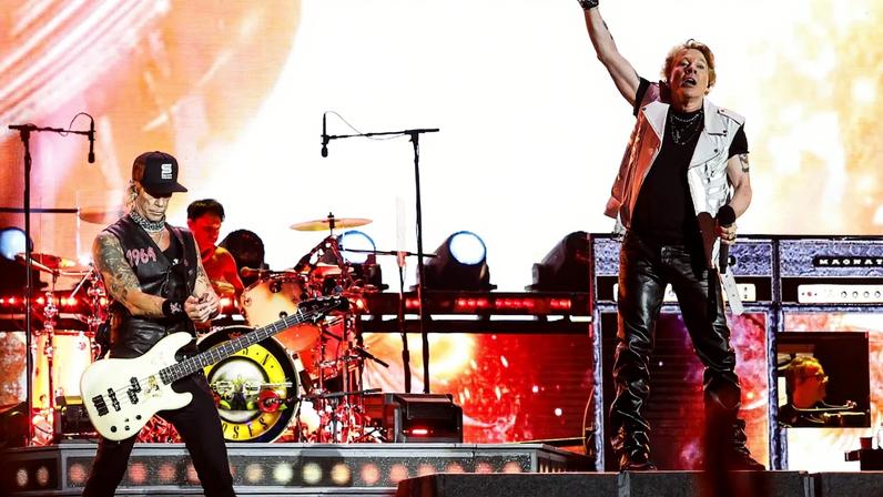 Guns N’ Roses executa 'Bad Apples' ao vivo pela primeira vez desde 1991