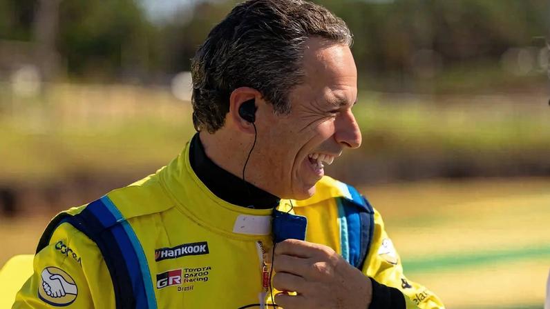 Helio Castroneves apresenta Long Beach e Interlagos na agenda de abril
