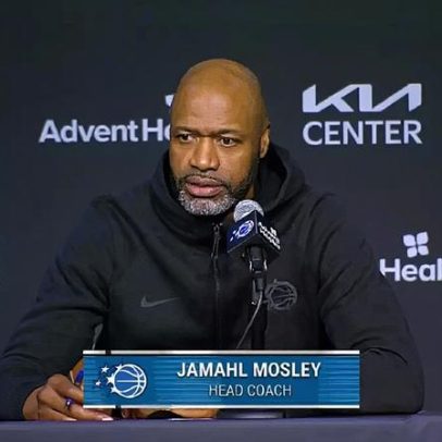 Técnico do Magic, Jamahl Mosley, está sob sério risco de demissão
