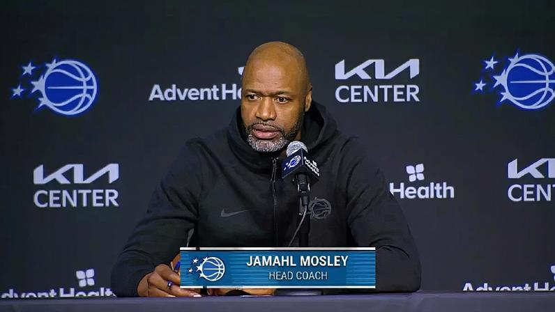Técnico do Magic, Jamahl Mosley, está sob sério risco de demissão