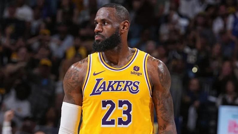 LeBron James tem seis opções para a offseason da NBA