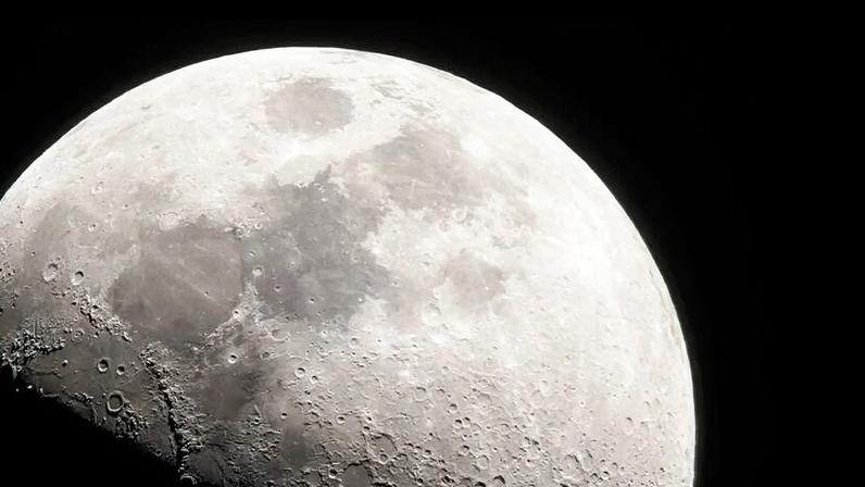 Artemis chega à Lua e se aproxima de distância recorde em relação à Terra