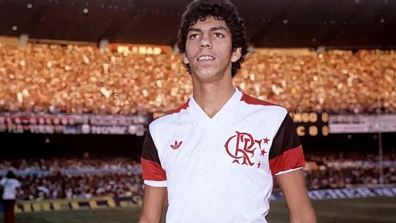 A trajetória de Mozer no Flamengo: jogos, gols e estatísticas