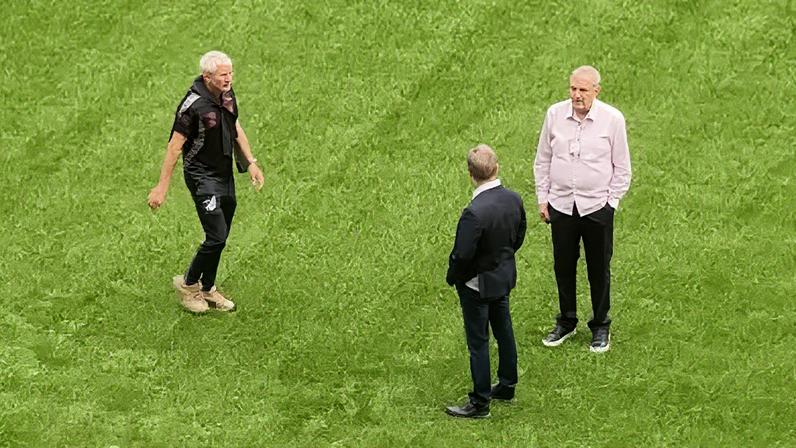 Odair Hellmann e Mário Celso Petraglia na Arena MRV