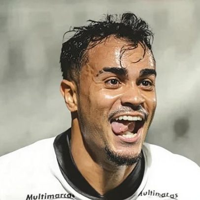 Atlético-MG vence fora de casa e goleia a Chapecoense no Brasileirão