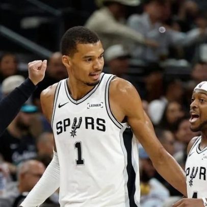 Técnico avalia o impacto de De’Aaron Fox no Spurs