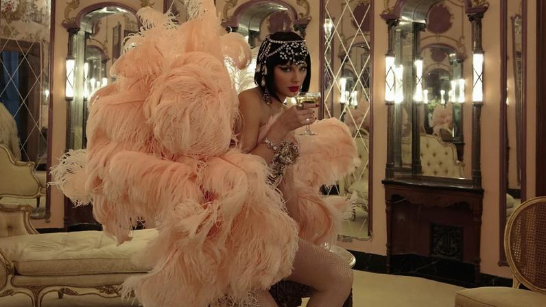 Fãs de Taylor Swift reagem a clipe com Elizabeth Taylor; 1º de abril?