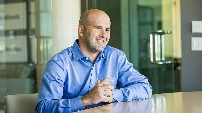 Investidor que apoiou o Facebook em 2005 mira startups brasileiras fora da IA