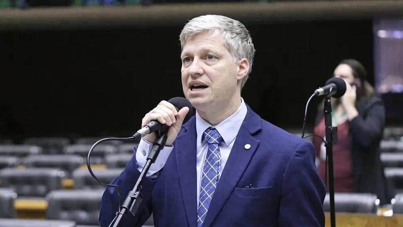 NOVO condiciona candidaturas ao Senado ao impeachment de ministros do STF