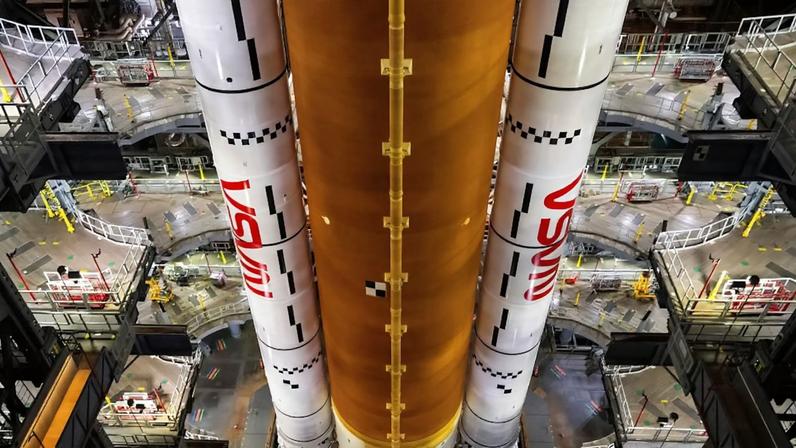 Medida pode afetar programas de Marte, telescópios e satélites, enquanto governo defende foco em projetos comerciais e lunares