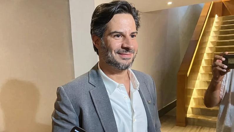 Diretor do Botafogo anuncia Franclim Carvalho e criação de nova liga