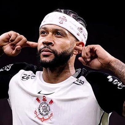 Diretor do Corinthians afirma que jamais faria contrato com Memphis