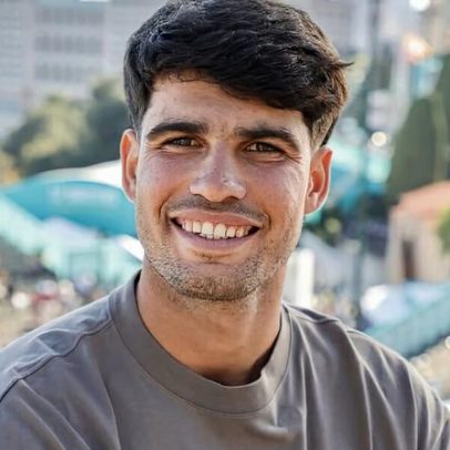 Alcaraz iguala Sinner em semanas na liderança com o nº 1 em disputa