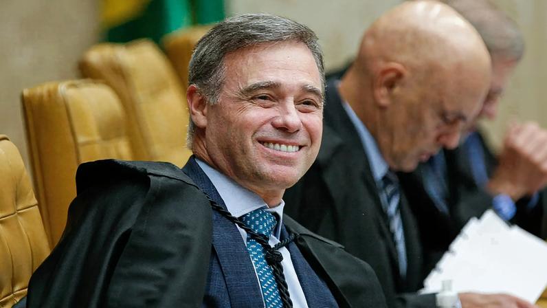 Mendonça afirma que bom magistrado não privilegia amigos em evento