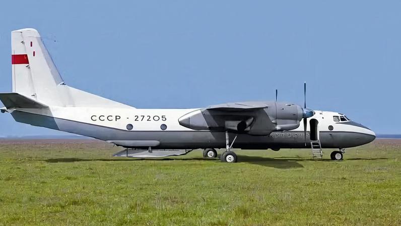 Avião militar russo cai na Crimeia e deixa 29 mortos