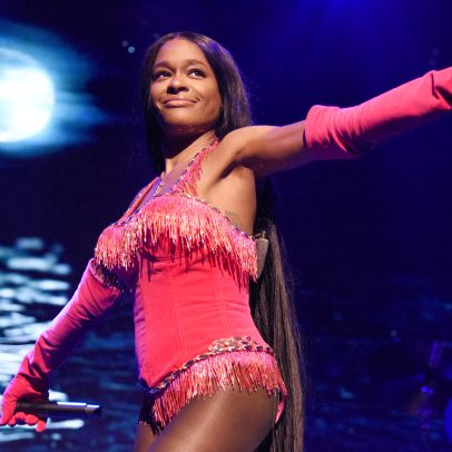 Azealia Banks afirma que morte da namorada de D.C. Young Fly foi retaliação