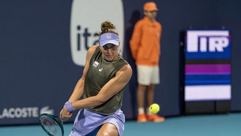 Bia recupera posições sem jogar; Laura e Carol caem