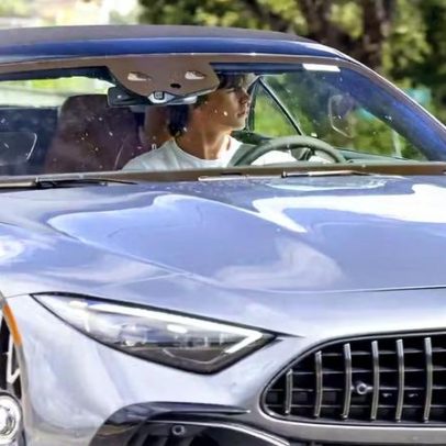 Filho de Britney Spears passeia com carros avaliados em R$ 4 milhões