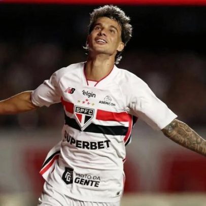 Ferreira brilha e São Paulo vence Cruzeiro por 4 a 1