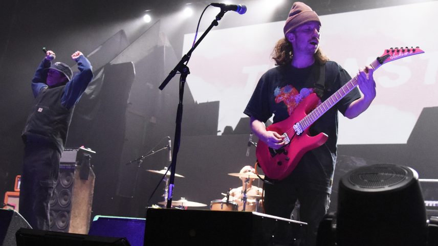 Ex-guitarrista de Turnstile é preso por tentativa de homicídio contra pai do vocalista