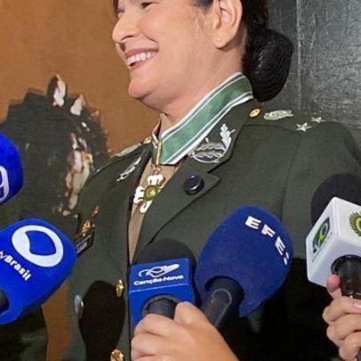 Exército dá posse à 1ª mulher general: competência não tem gênero