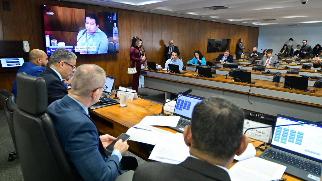 Empresário Leonardo Palhares é apontado como operador de pagamentos de propina e à "milícia digital" de Vorcaro contra desafetos. (Foto: Geraldo Magela/Agência Senado)