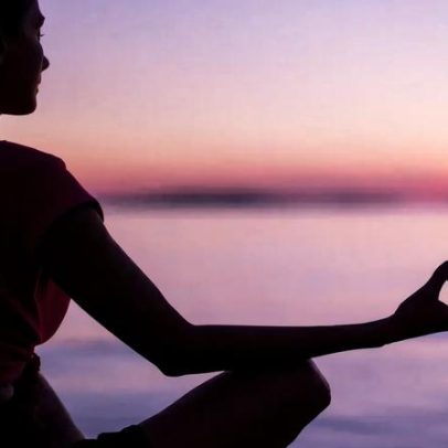 Estudo aponta que a meditação pode limpar o cérebro