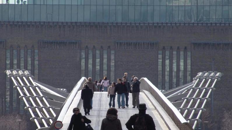 Museus devem cobrar turistas? Raphael no Met e Senga Nengudi na Whitechapel