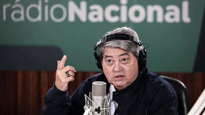 Datena reclama de baixa audiência na Rádio Nacional; Lula aposta na EBC
