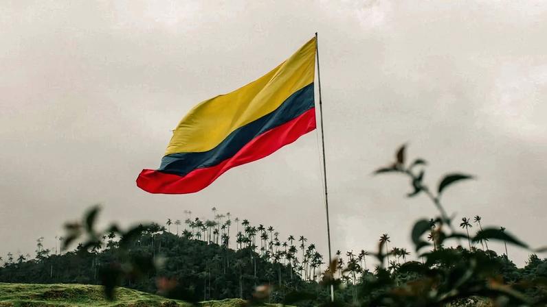 Chefe de inteligência da Colômbia deixa o cargo após vazamento para guerrilha