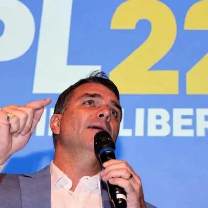 Flávio Bolsonaro convoca união da direita após tensão entre Eduardo e Nikolas