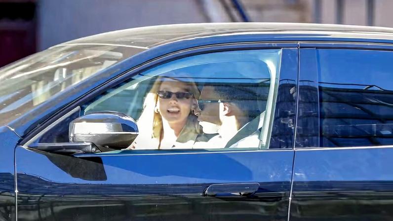 Mbappé é visto em carro com ex-atriz de Elite, crush de Anitta