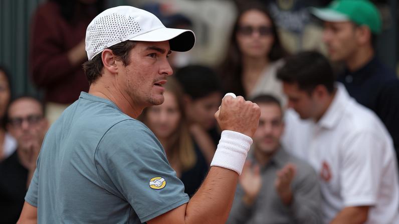 Fonseca vence estreia em Monte Carlo e enfrenta o algoz de Khachanov