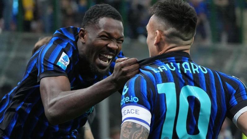 Inter goleia Roma, encerra jejum e lidera a Serie A