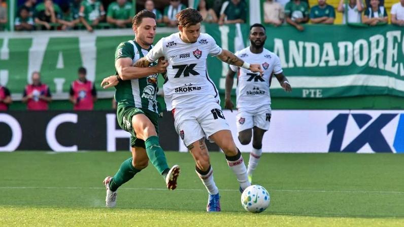 Chapecoense empata com Vitória na Arena Condá pela 10ª rodada do Brasileirão