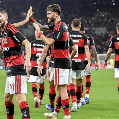 Flamengo vence o Santos e volta a vencer no Brasileirão