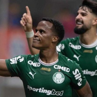 Palmeiras vence Bahia com gol contra no fim e amplia vantagem no Brasileirão