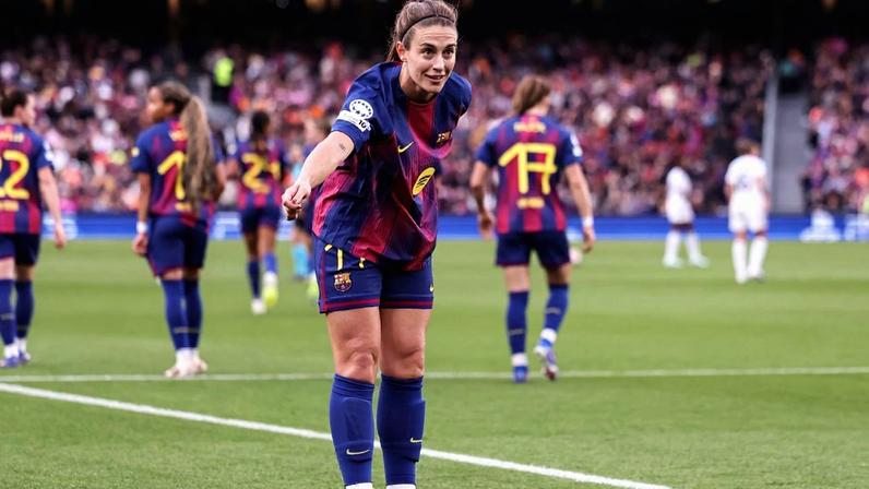 Barcelona feminino avança à semifinal após goleada no agregado contra o Real Madrid