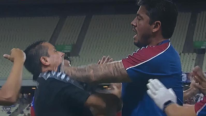 Súmula de Fortaleza x Cuiabá aponta briga a caminho do vestiário e outros itens